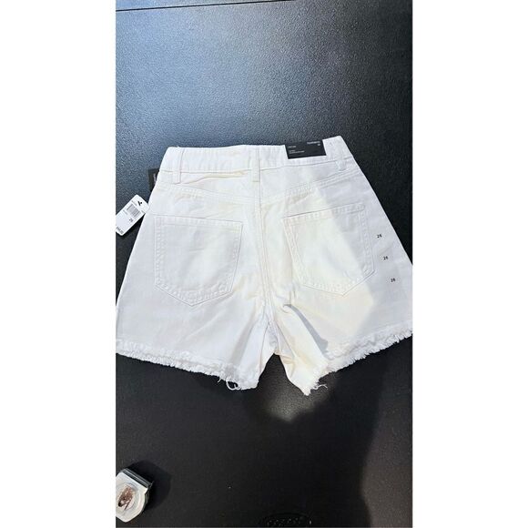 Numero Womens Frayed Hem High Rise  Relaxed Cut-Off Shorts White Sz 26 NWT P1-30 - Picture 10 of 13